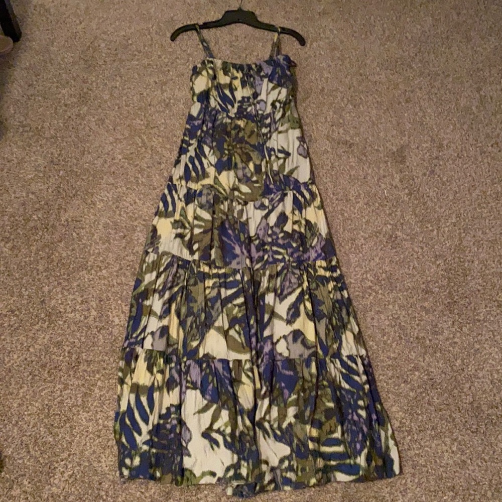 Women’s maxi dress